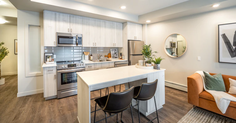 C315-1450 20 Avenue Northwest, Calgary, AB, T2M 5E8 - 12