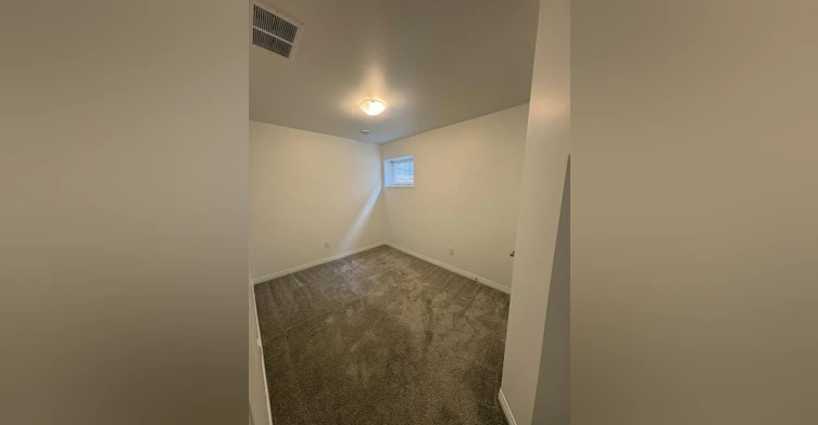 12037 59 Street Northwest, Edmonton, AB, T5W 3Y1 - 3