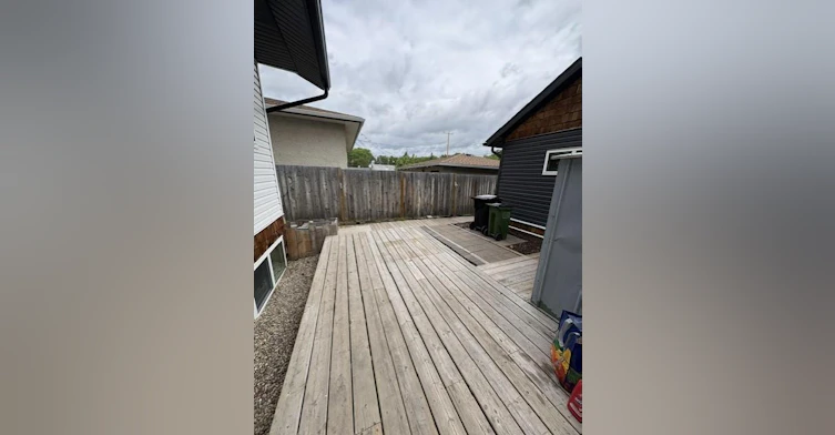 12037 59 Street Northwest, Edmonton, AB, T5W 3Y1 - 2