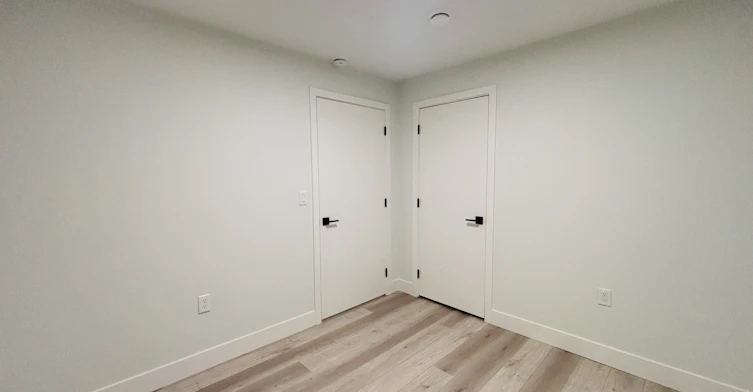 2-5561 Lancaster Street, Vancouver, BC, V5R 4A6 - 12