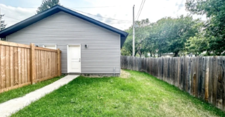 Upper-7755 81 Avenue Northwest, Edmonton, AB, T6C 0V4 - 20
