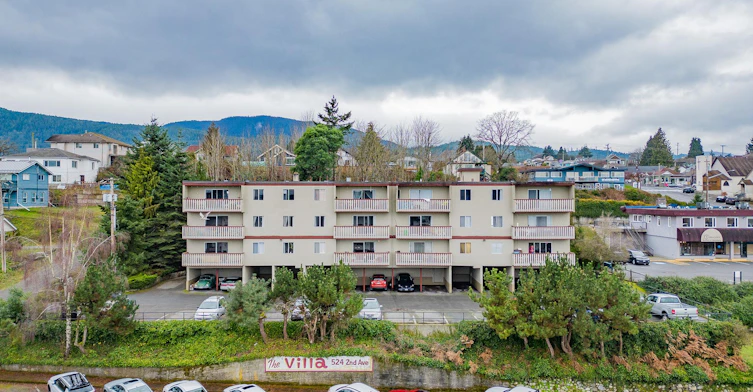 201-524 2 Avenue, Ladysmith, BC, V9G 1A1