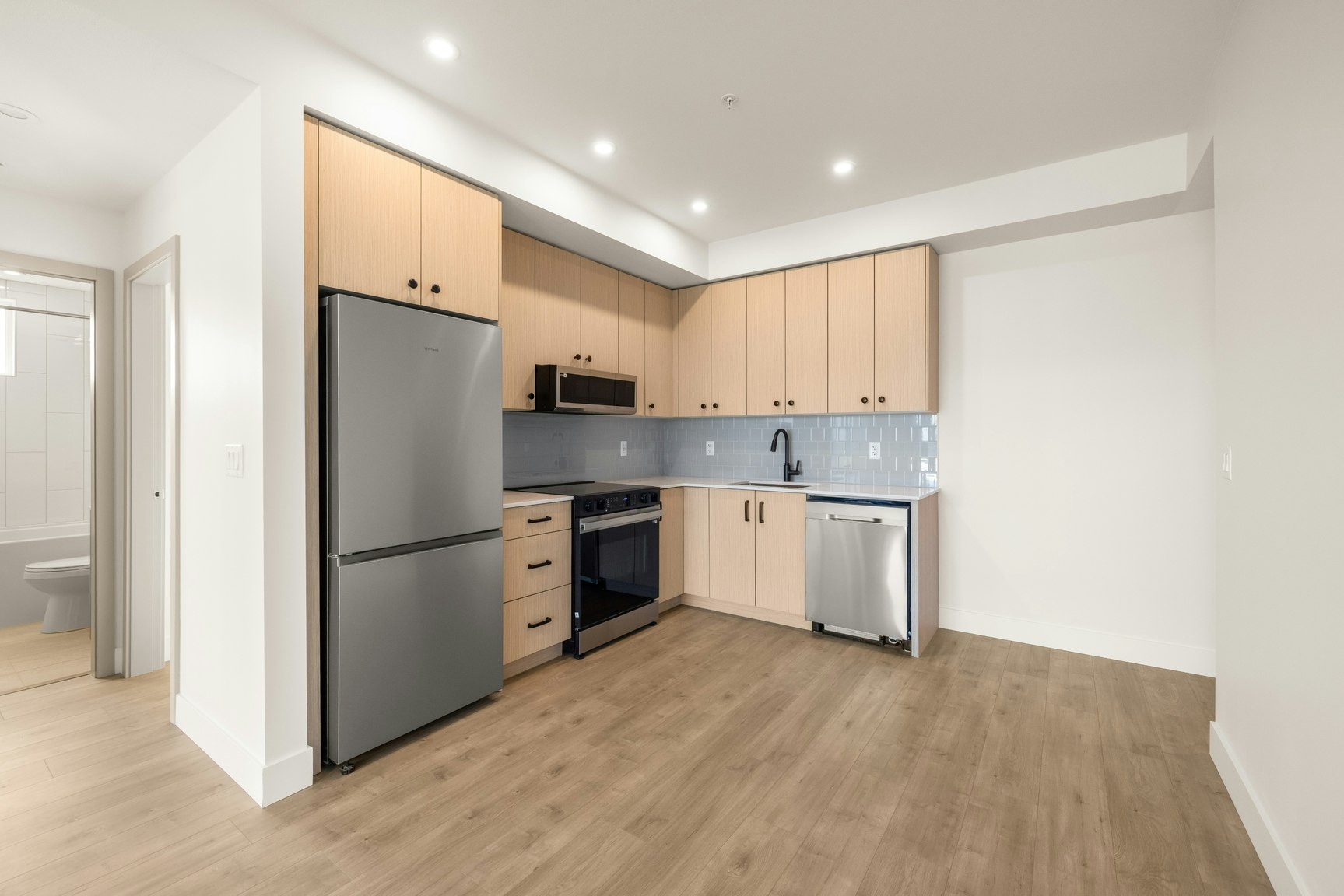 32528 Simon Avenue, Abbotsford, BC, V2T 4W6 - 14