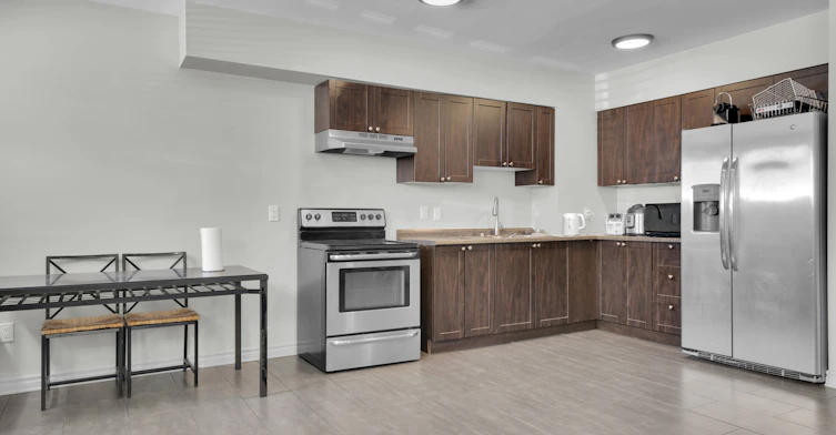 4-123 Queen Mary Street, Ottawa, ON, K1K 1X4 - 9