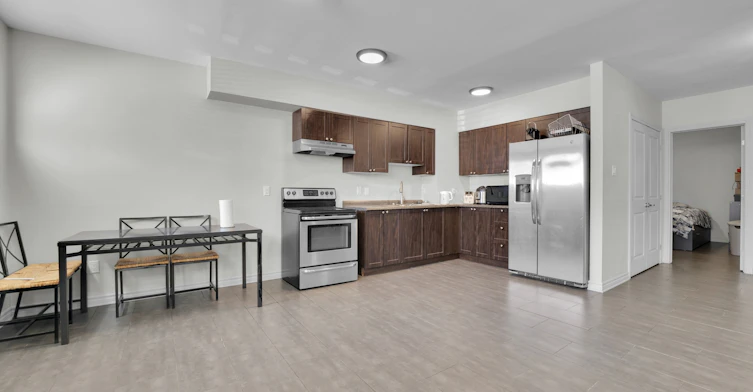 4-123 Queen Mary Street, Ottawa, ON, K1K 1X4 - 8
