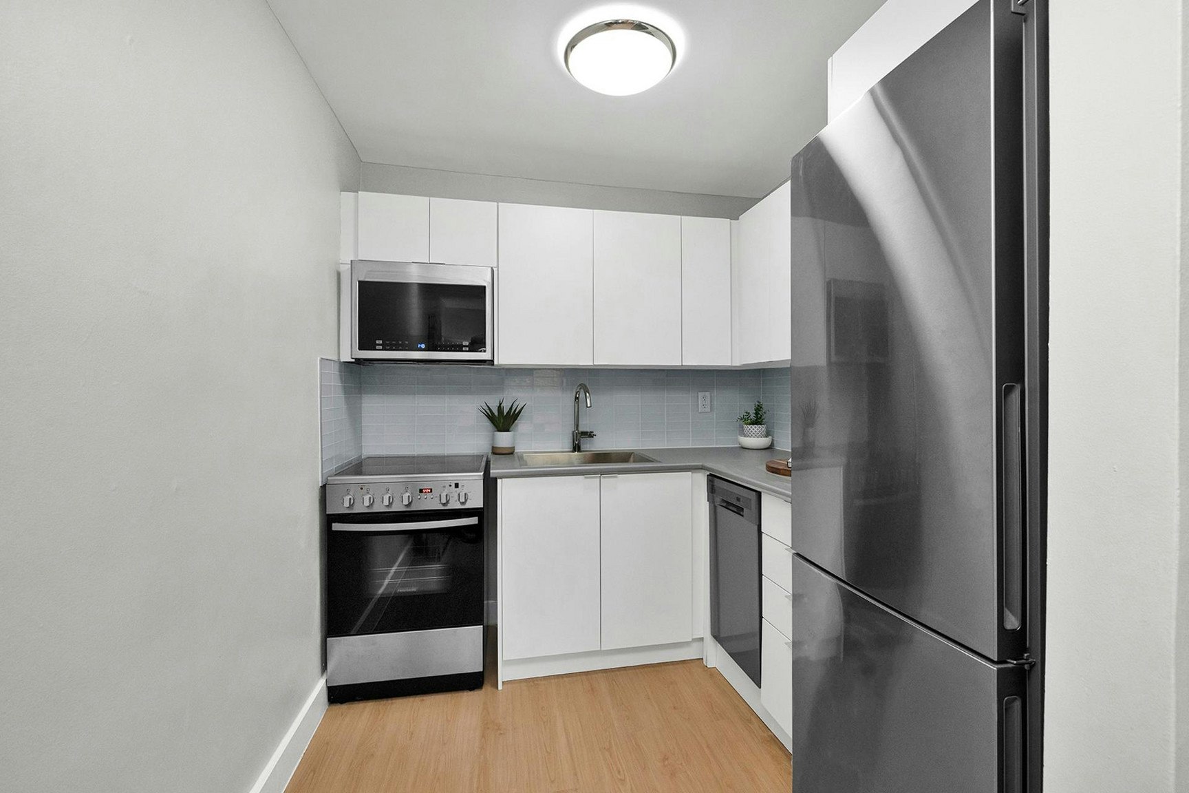 FEED-650 Waterloo Street, London, ON, N6B 2R4 - 2
