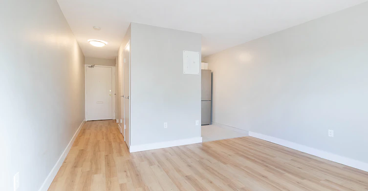 FEED-650 Waterloo Street, London, ON, N6B 2R4 - 2