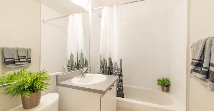 FEED-75 Stewart Street, Oakville, ON, L6K 1X6 - 8