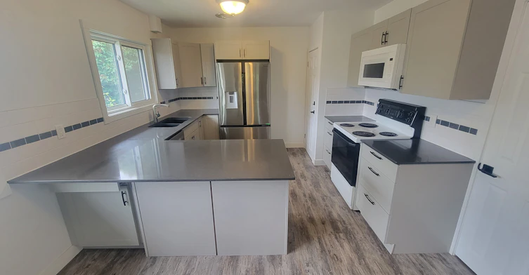 9620 75 Street Northwest, Edmonton, AB, T6C 2H9