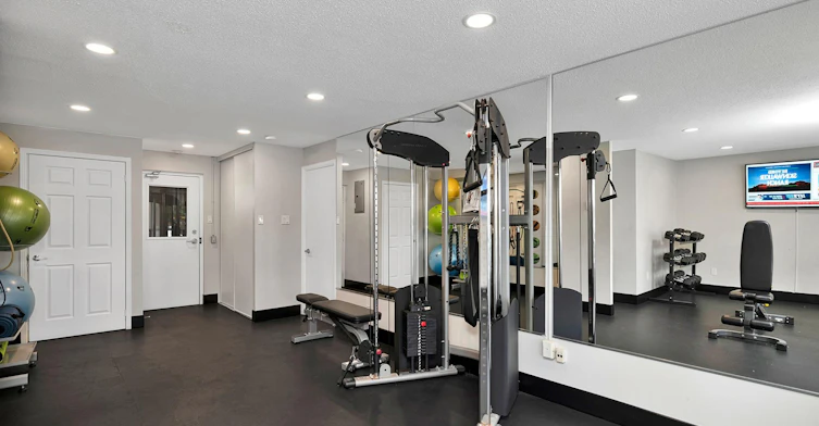 FEED-750 Wonderland Road South, London, ON, N6K 4K4 - 12