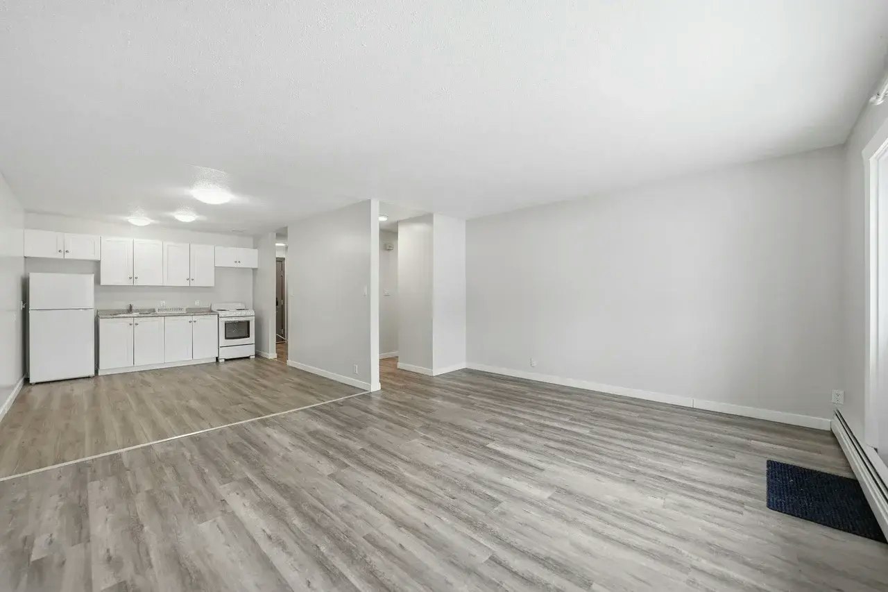 6-217 8th Street E, Prince Albert, SK, S6V 0V9 - 2