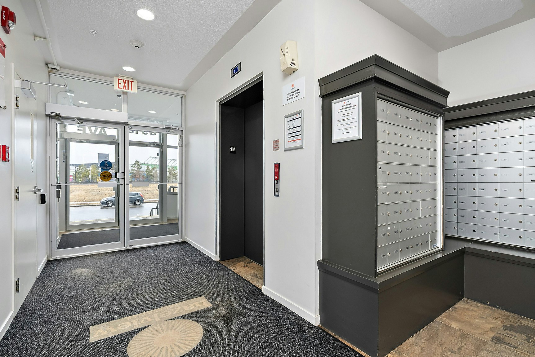 FEED-8515 106a Avenue Northwest, Edmonton, AB, T5H 0K7 - 17