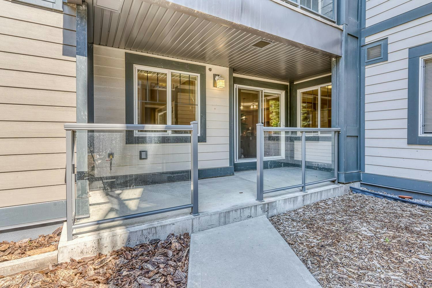 8515 106a Avenue Northwest, Edmonton, AB, T5H 0K7 - 15