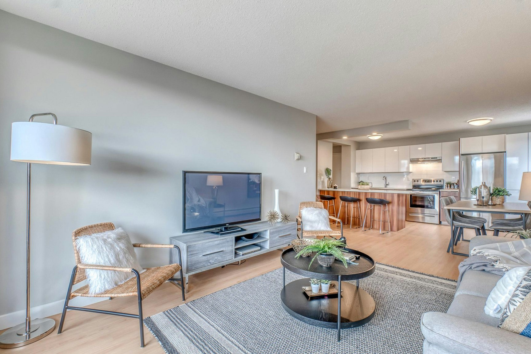 930 15 Avenue Southwest, Calgary, AB, T2R 0S4 - 8