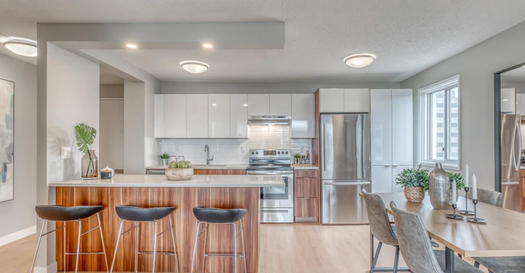 930 15 Avenue Southwest, Calgary, AB, T2R 0S4 - 5