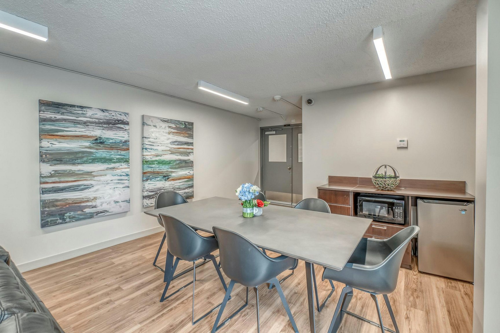 930 15 Avenue Southwest, Calgary, AB, T2R 0S4 - 15