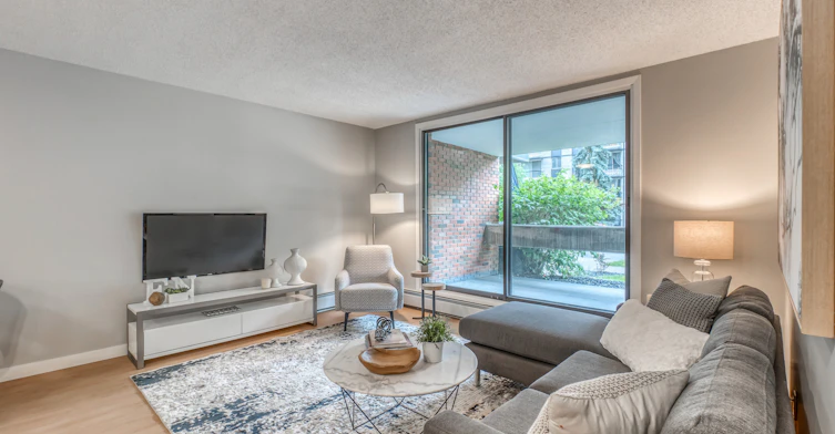 1122 15 Avenue Southwest, Calgary, AB, T2R 1K5 - 4