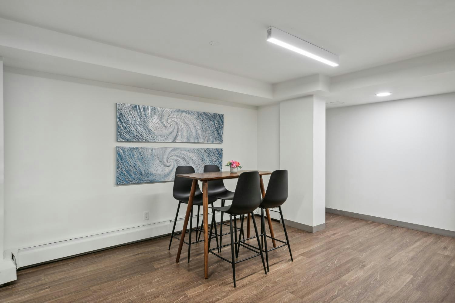 1122 15 Avenue Southwest, Calgary, AB, T2R 1K5 - 13
