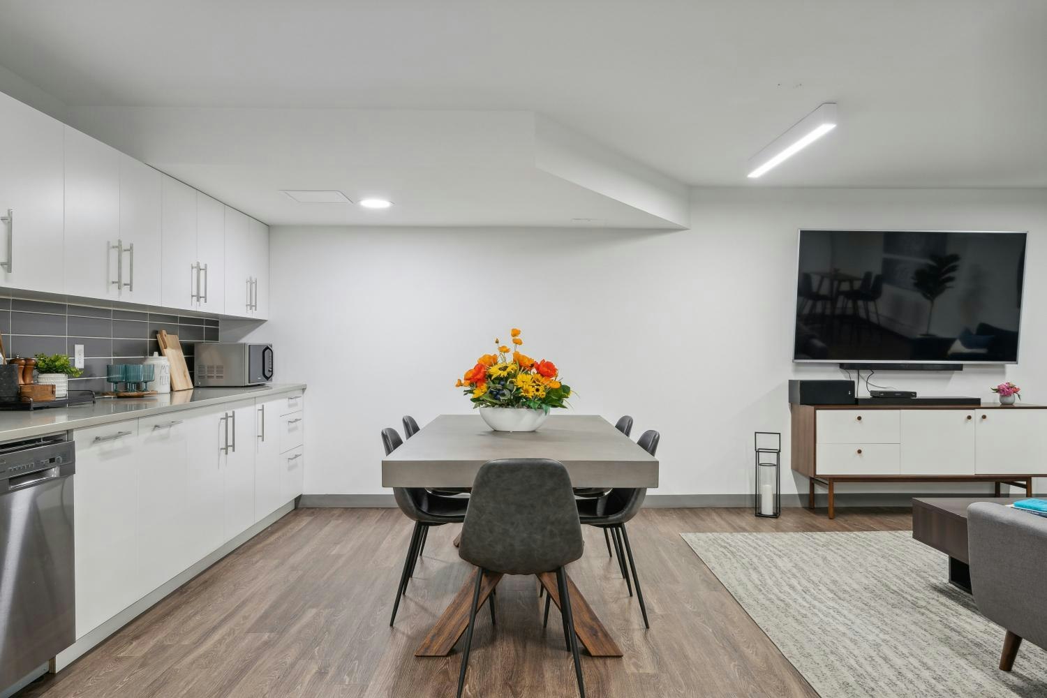 1122 15 Avenue Southwest, Calgary, AB, T2R 1K5 - 14