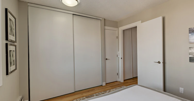 1122 15 Avenue Southwest, Calgary, AB, T2R 1K5 - 10