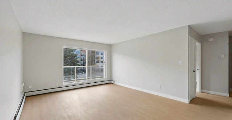 742 Kingsmere Crescent Southwest, Calgary, AB, T2V 2H8 - 6