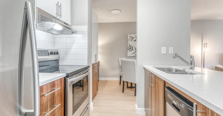 FEED-11610 100 Avenue Northwest, Edmonton, AB, T5K 0K1 - 2