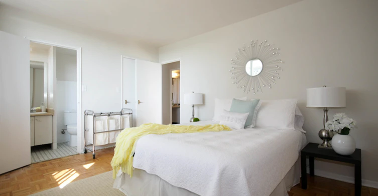 1231 Richmond Street, London, ON, N6A 3L9 - 2