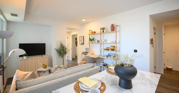 1210-73 Broadway Avenue, Toronto, ON, M4P 0G3 - 14