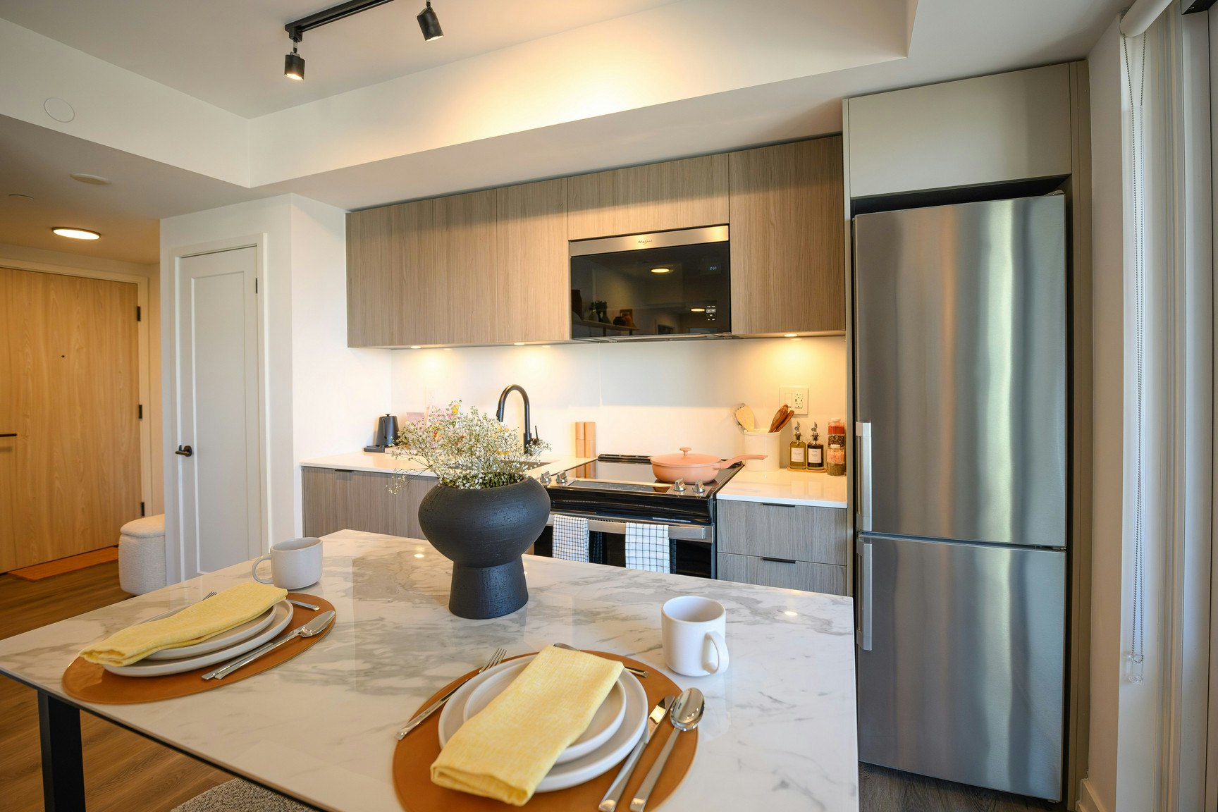 1210-73 Broadway Avenue, Toronto, ON, M4P 0G3 - 12