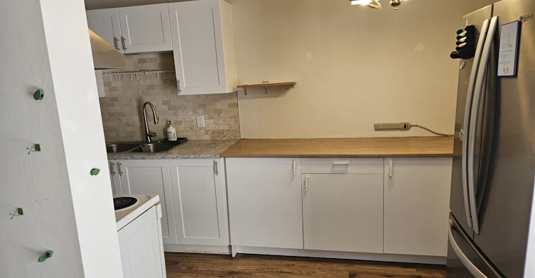 4220 Castle Road, Regina, SK, S4S 4W1 - 4
