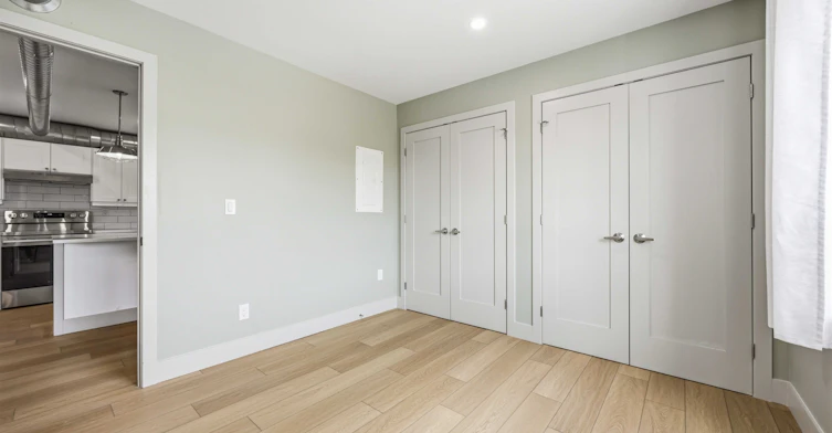 270 Christina Street North, Sarnia, ON, N7T 5V4 - 10