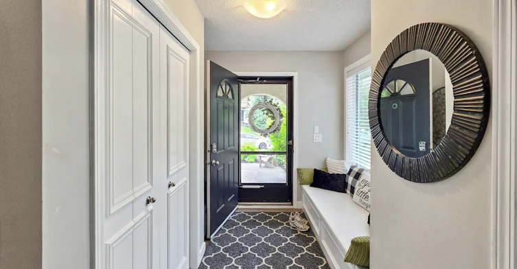 138 Mount Robson Close Southeast, Calgary, AB, T2Z 2E3 - 13