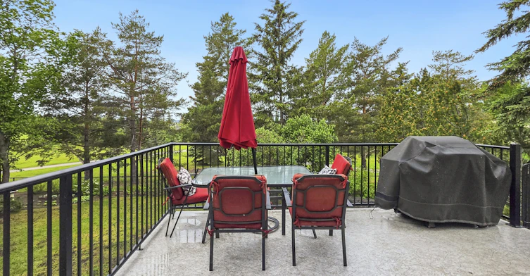 138 Mount Robson Close Southeast, Calgary, AB, T2Z 2E3 - 48
