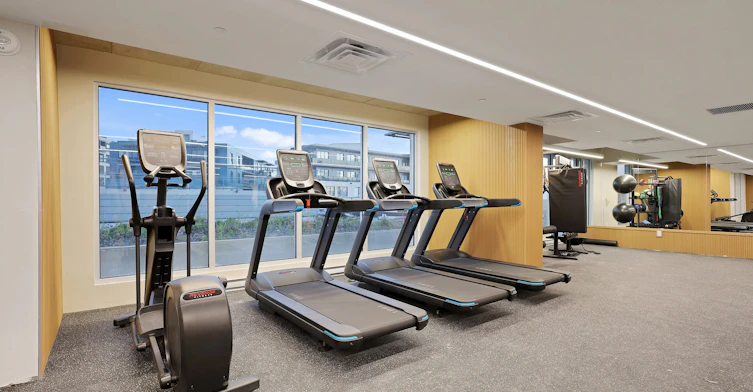 5070 Paré Rue, Montréal, QC, H4P 0E4 - 21