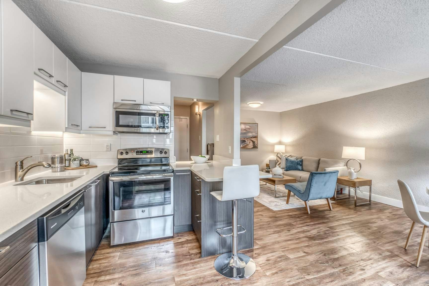 123 10 Avenue Southwest, Calgary, AB, T2R 1K8 - 5