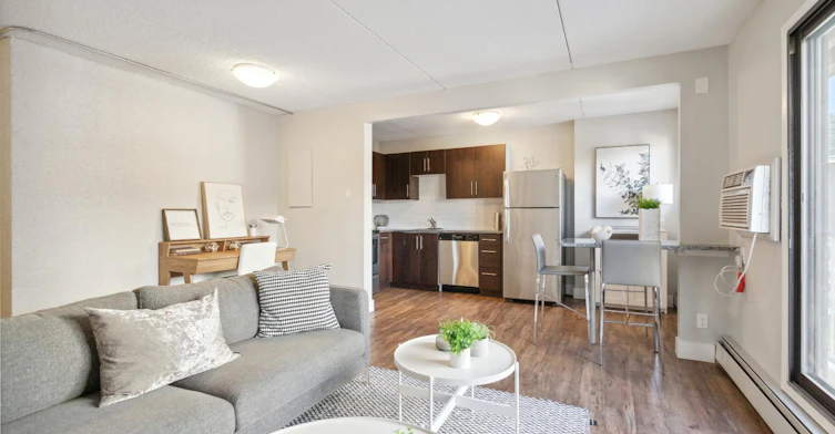 123 10 Avenue Southwest, Calgary, AB, T2R 1K8 - 4