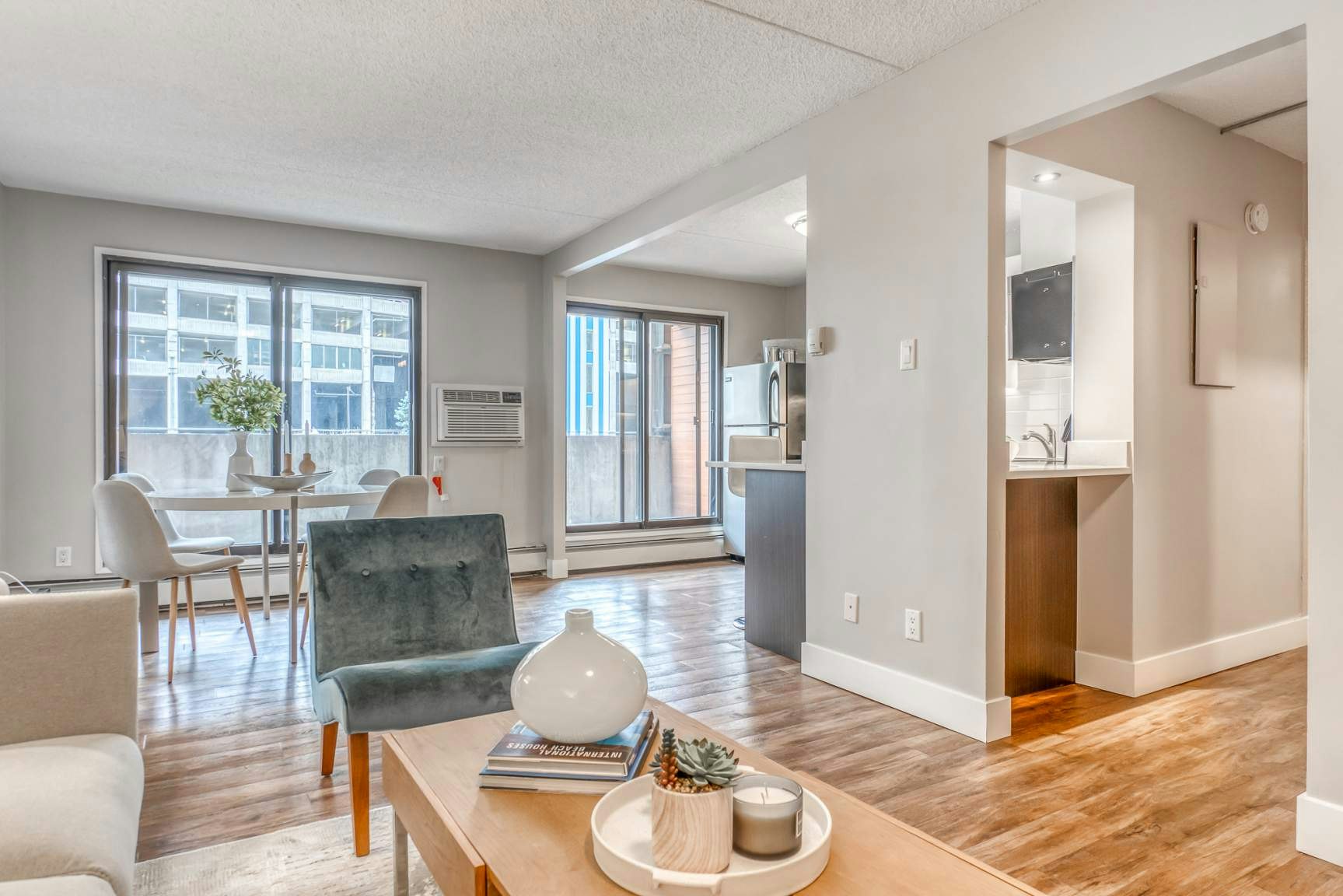 123 10 Avenue Southwest, Calgary, AB, T2R 1K8 - 6