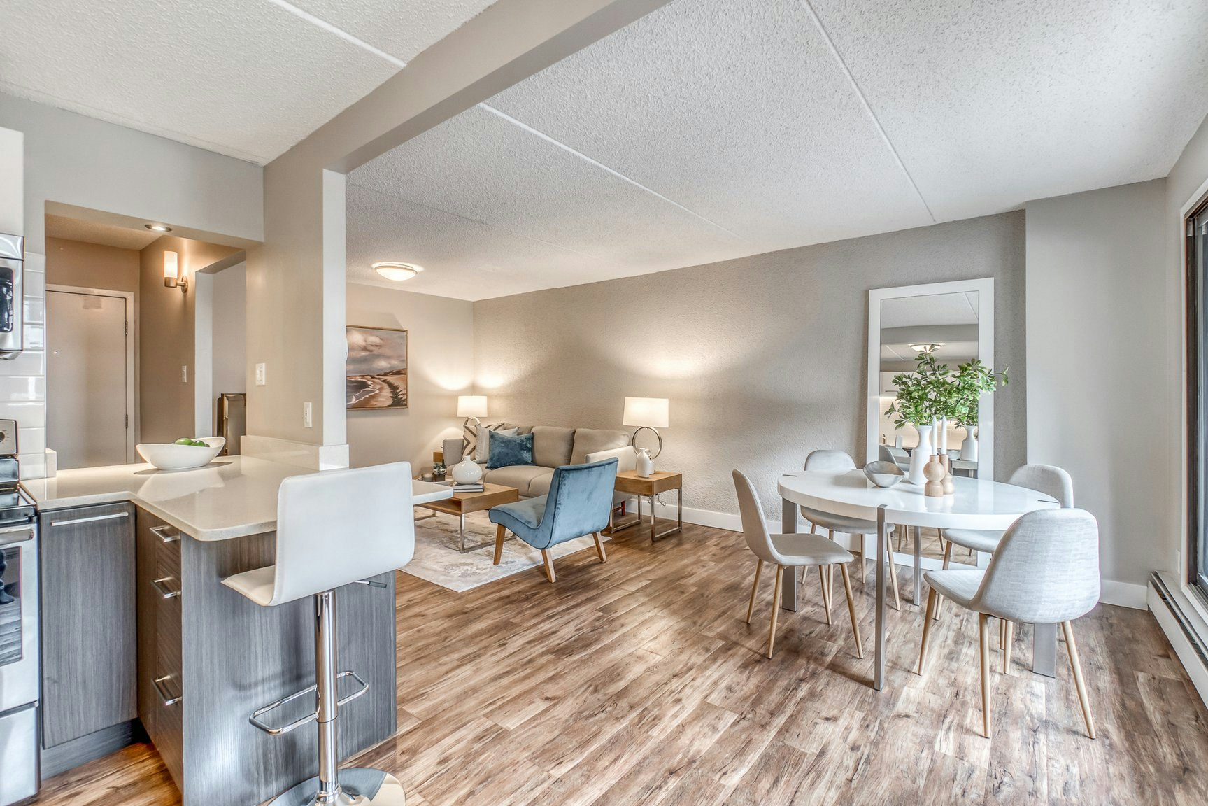 123 10 Avenue Southwest, Calgary, AB, T2R 1K8 - 3