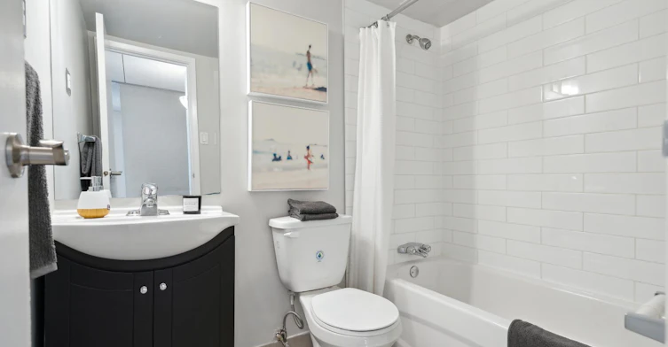 123 10 Avenue Southwest, Calgary, AB, T2R 1K8 - 11