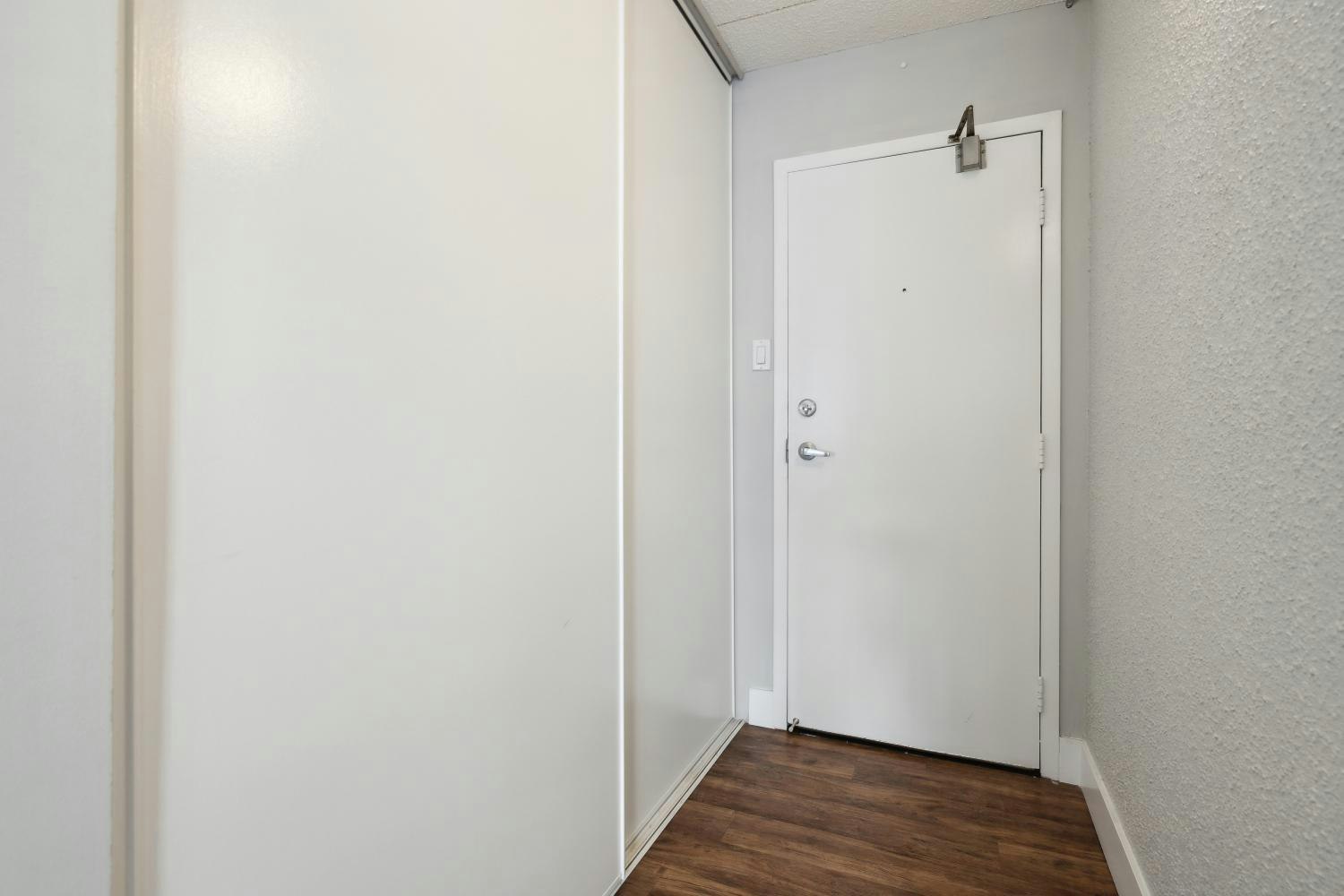 123 10 Avenue Southwest, Calgary, AB, T2R 1K8 - 9