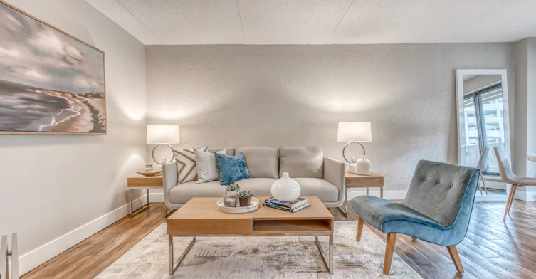 123 10 Avenue Southwest, Calgary, AB, T2R 1K8 - 22