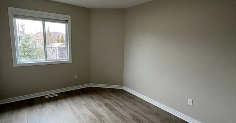 47 Pettitt Drive, Guelph, ON, N1E 0A7 - 7