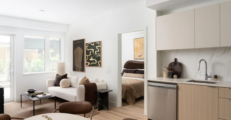 325-2355 W 49th Vancouver Avenue BC, Vancouver, BC, V6M 2V2 - 4