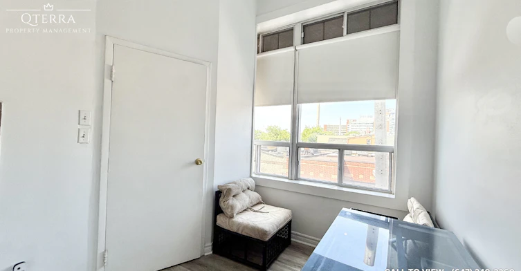 303-75 Kensington Avenue, Toronto, ON, M5T 2K2 - 7