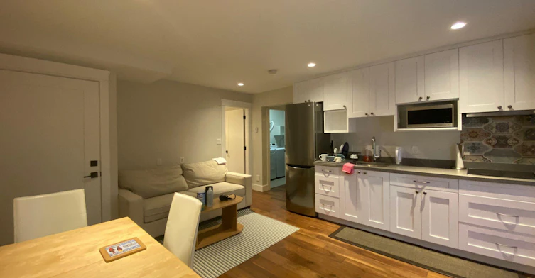 Basement-437 West 18th Avenue, Vancouver, BC, V5Y 2A9 - 4
