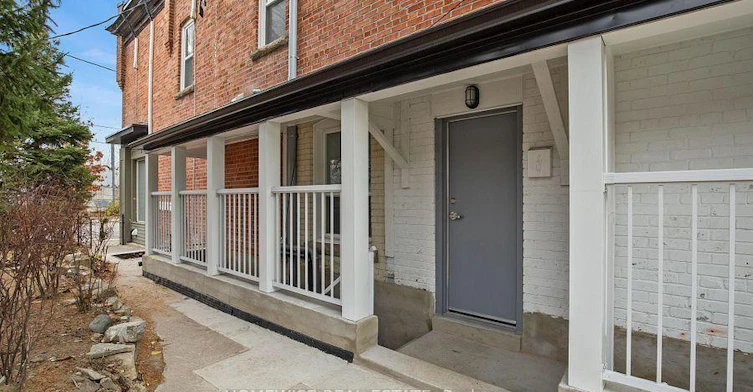 5-2563 Dundas Street West, Toronto, ON, M6P 1X6 - 8