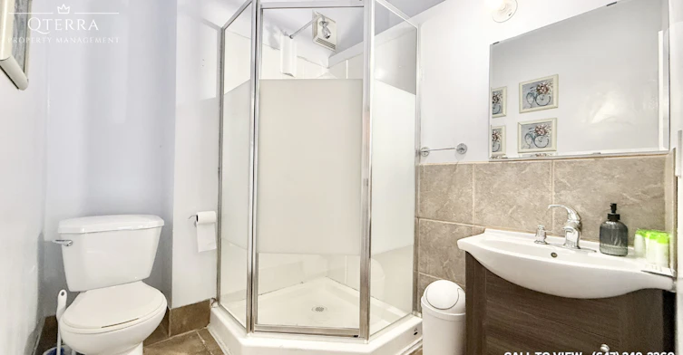 202-75 Kensington Avenue, Toronto, ON, M5T 2K2 - 5