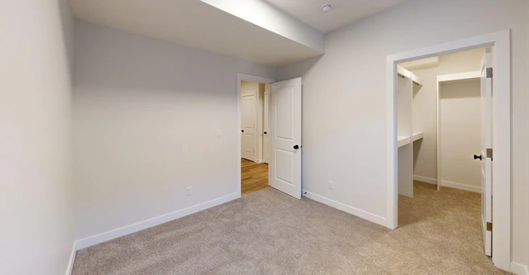 8123 Lois Argue Road, Edmonton, AB, T5G 3K6 - 8