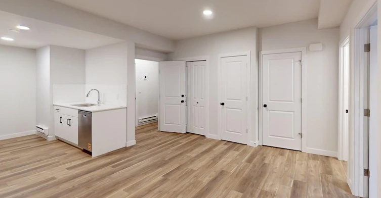 8123 Lois Argue Road, Edmonton, AB, T5G 3K6 - 9