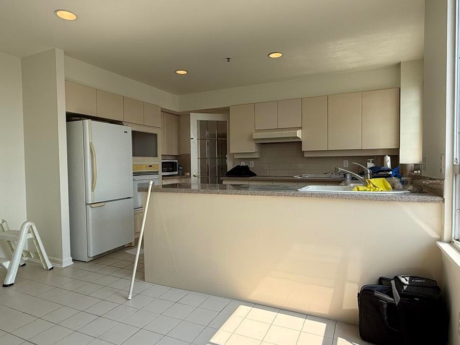 2101-551 Austin Avenue, Coquitlam, BC, V3K 6R7 - 7